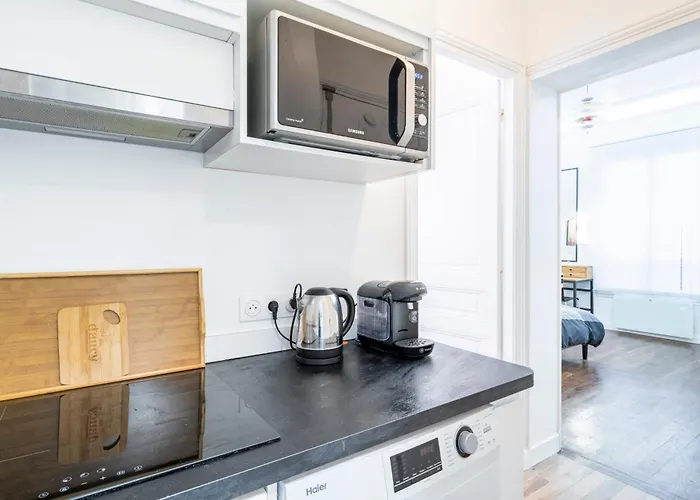 Gold Gate Apt